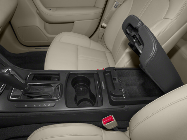 2016 Lincoln MKS Base