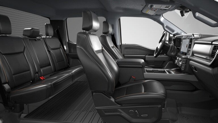 2026 Ford Super Duty F-350® Lariat®