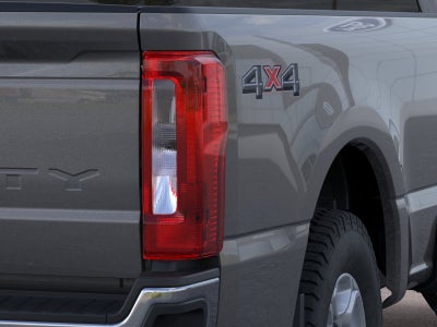 2026 Ford Super Duty F-350® XLT