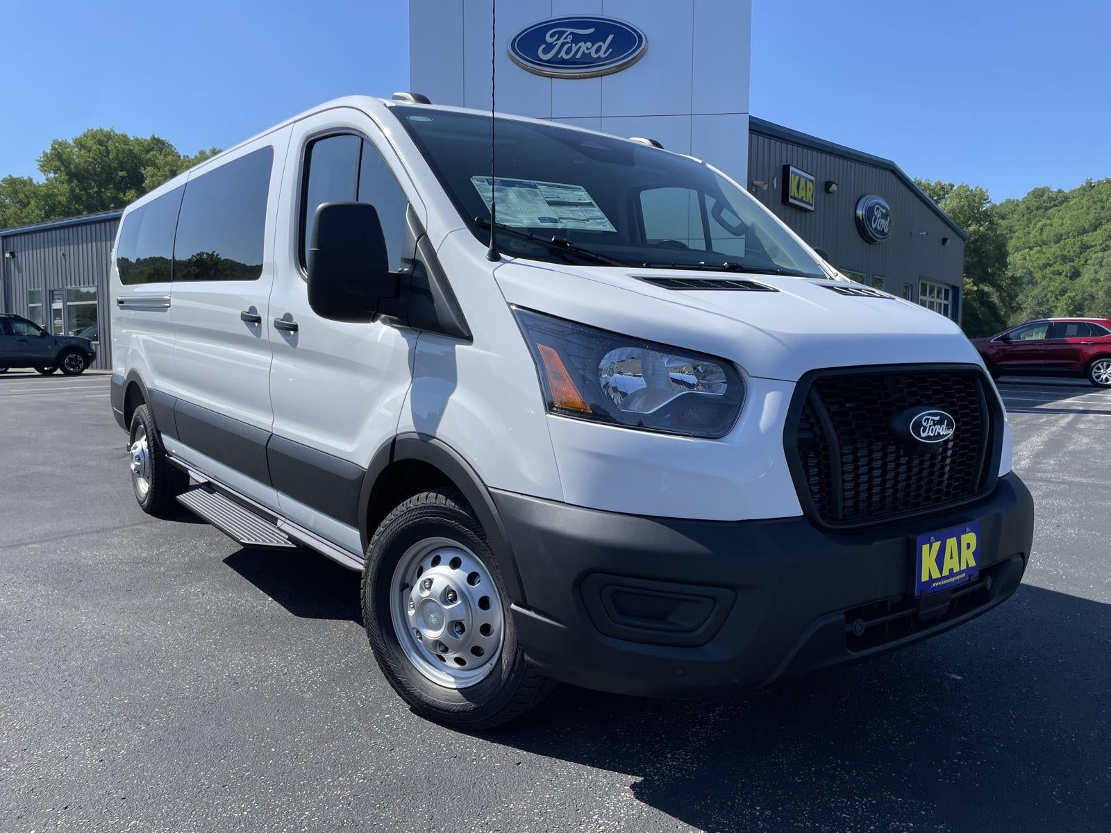 2026 Ford Transit Passenger Wagon XL