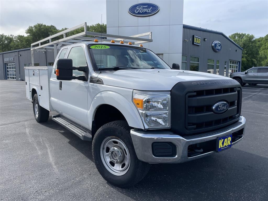 2016 Ford Super Duty F-350 SRW XL
