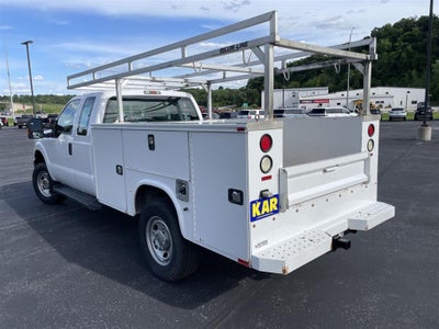 2016 Ford Super Duty F-350 SRW XL
