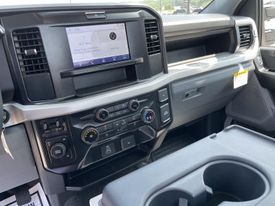 2025 Ford Super Duty F-550 DRW XL