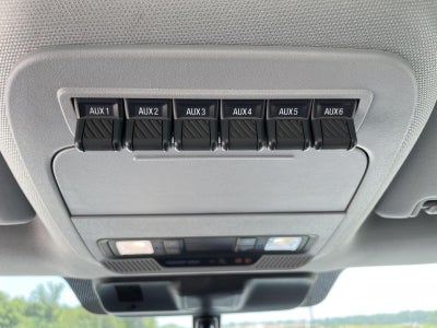 2025 Ford Super Duty F-550 DRW XL