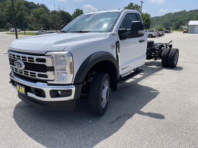 2025 Ford Super Duty F-550 DRW XL