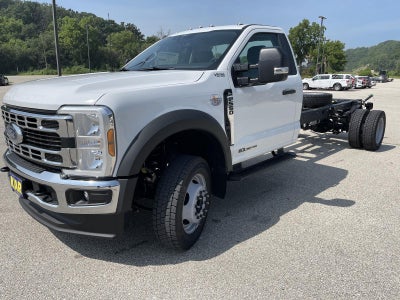2025 Ford Super Duty F-550 DRW XL