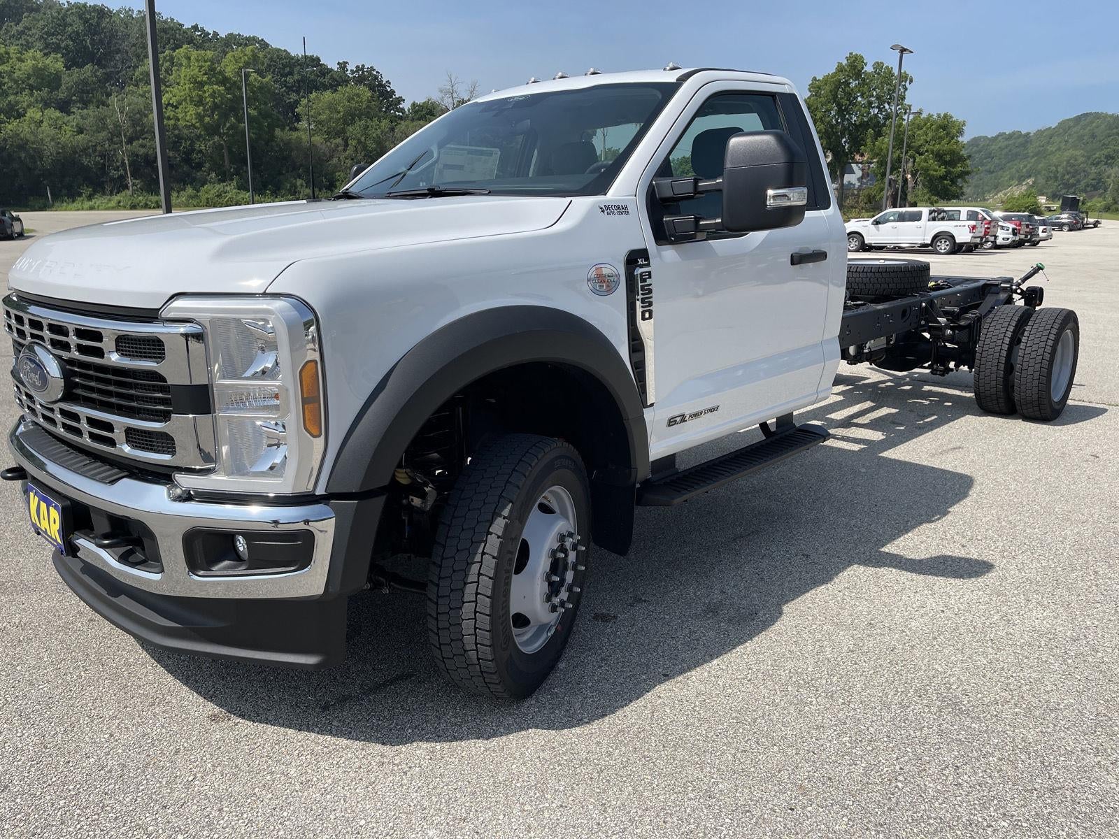 2025 Ford Super Duty F-550 DRW XL