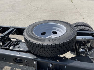 2025 Ford Super Duty F-550 DRW XL