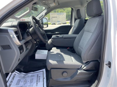 2025 Ford Super Duty F-550 DRW XL