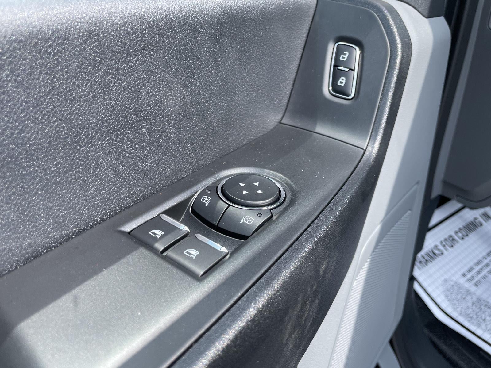 2025 Ford Super Duty F-550 DRW XL