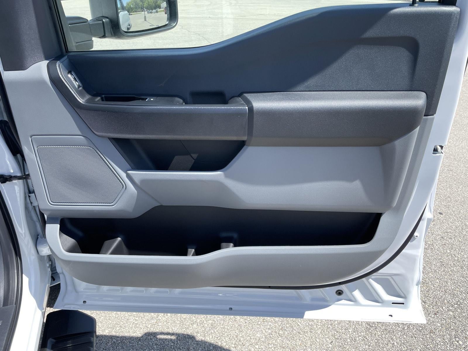 2025 Ford Super Duty F-350 DRW XL