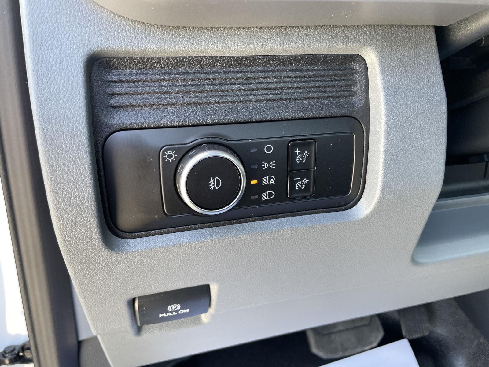 2025 Ford Super Duty F-350 DRW XL