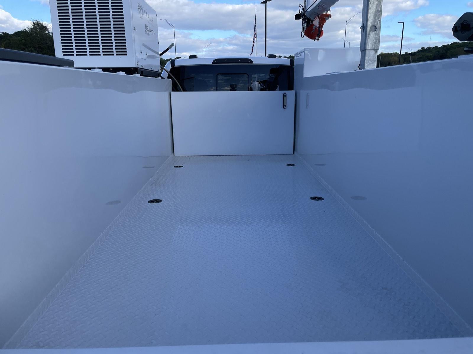 2026 Ford Super Duty F-550 DRW XL