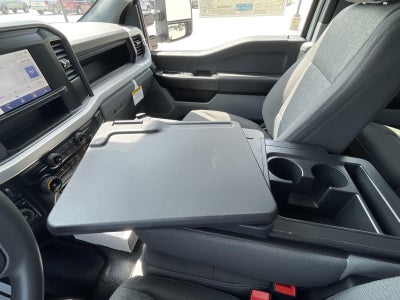 2025 Ford Super Duty F-550 DRW XL