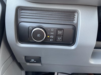 2025 Ford Super Duty F-550 DRW XL