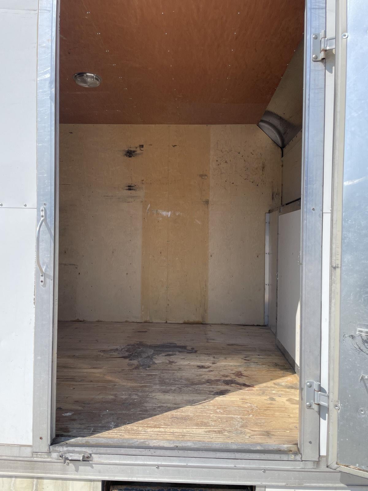 2017 Ford E-Series Cutaway Base DRW