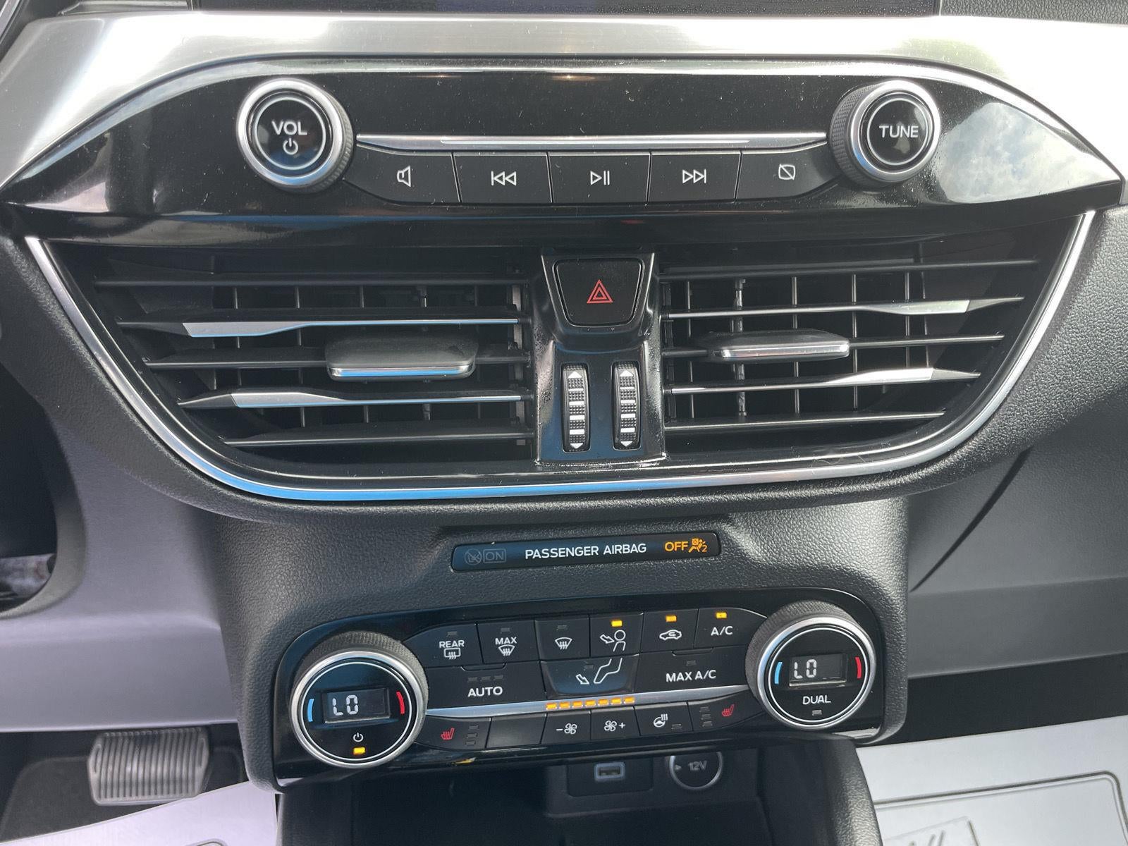2021 Ford Escape Titanium