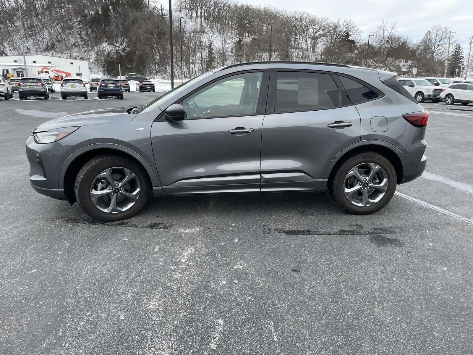 2023 Ford Escape ST-Line