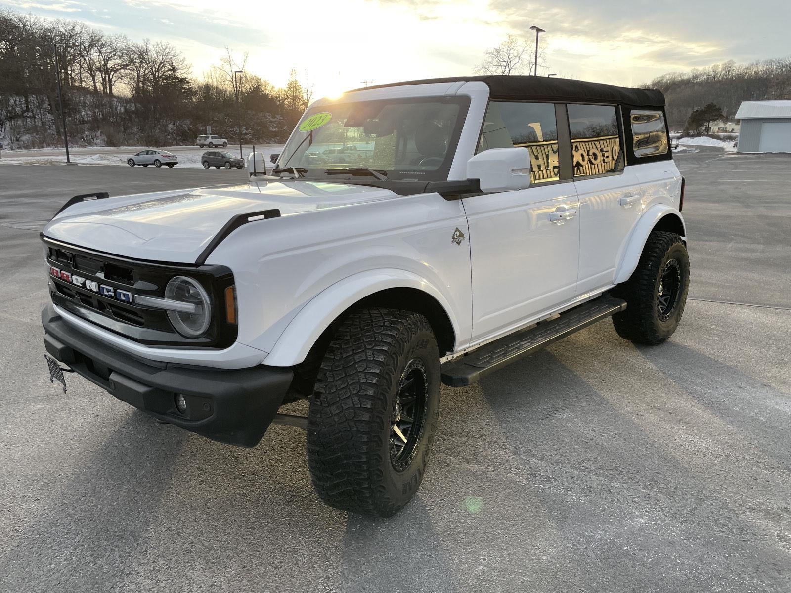 2023 Ford Bronco Outer Banks