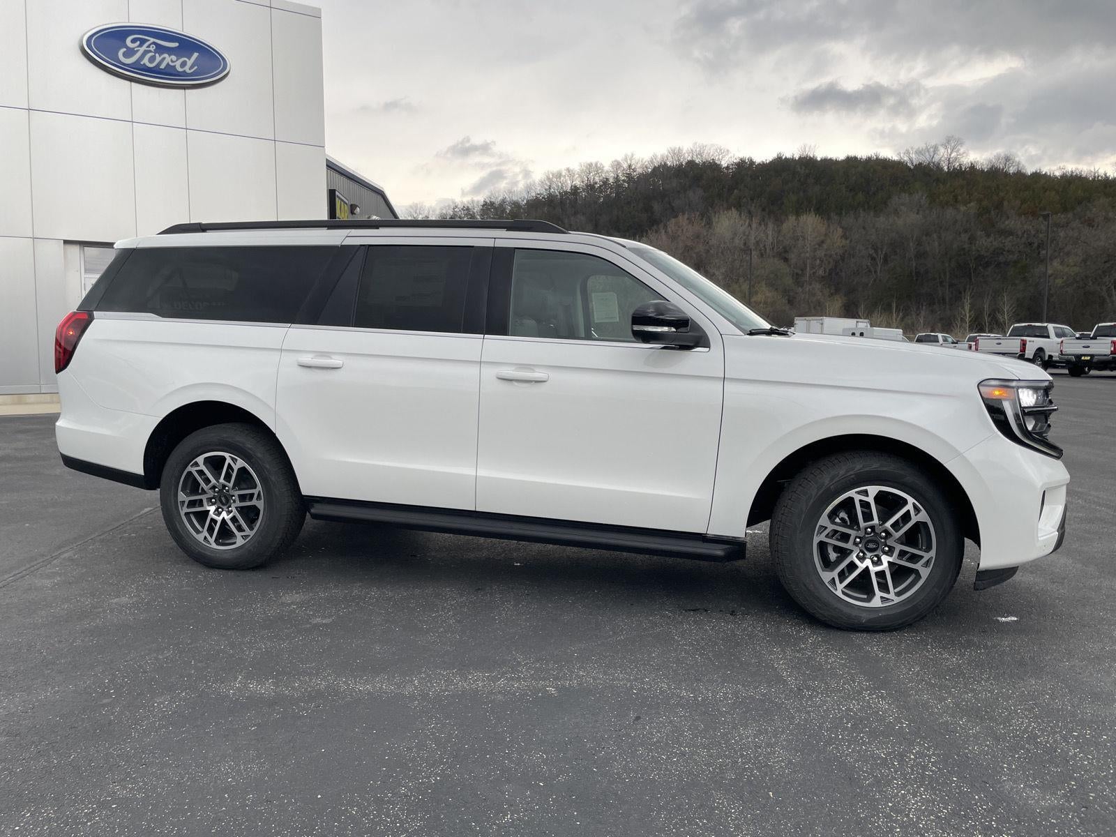 2026 Ford Expedition Max Active