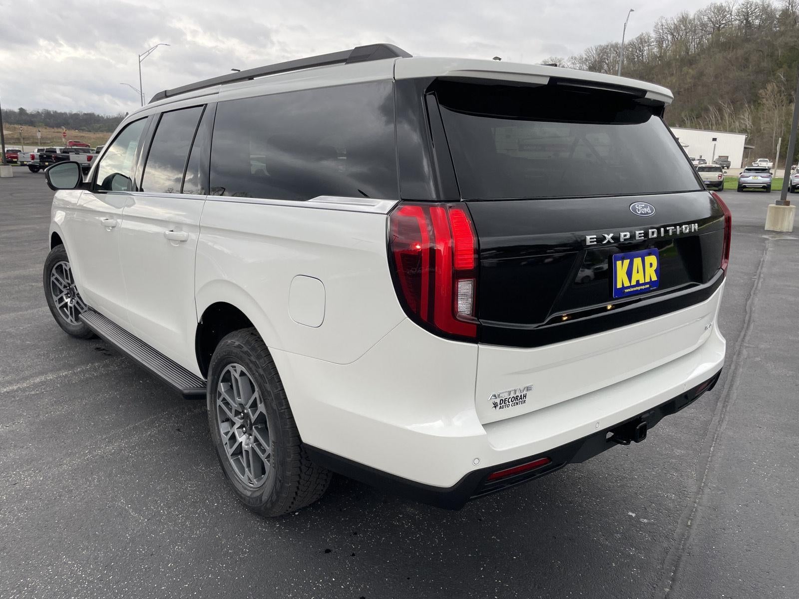 2026 Ford Expedition Max Active