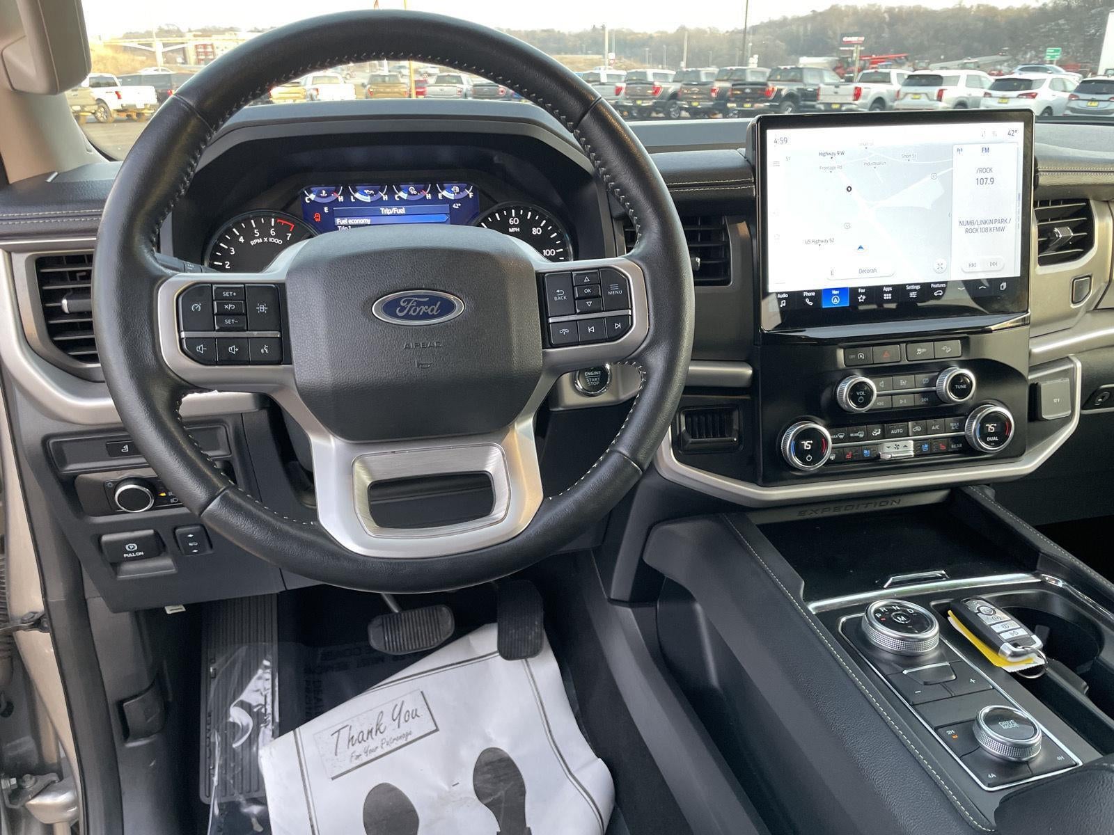 2024 Ford Expedition XLT