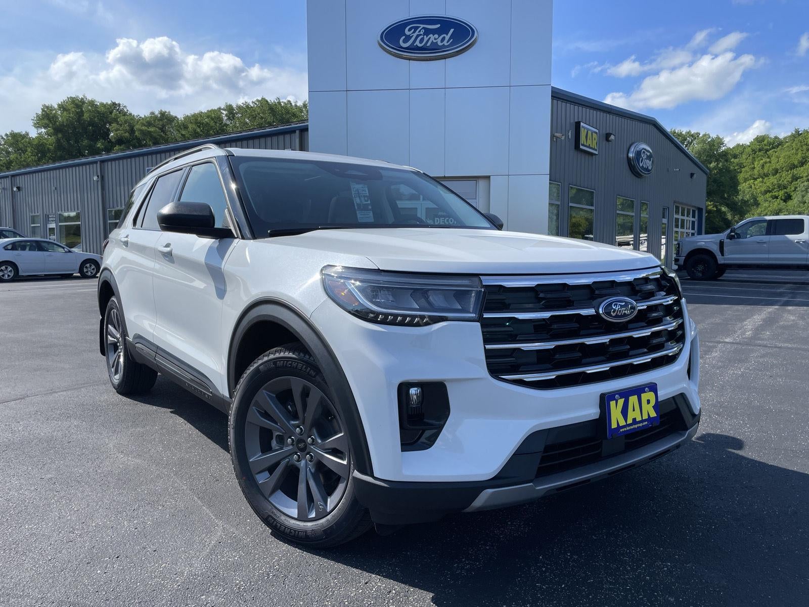 2026 Ford Explorer Active w/200A Pkg