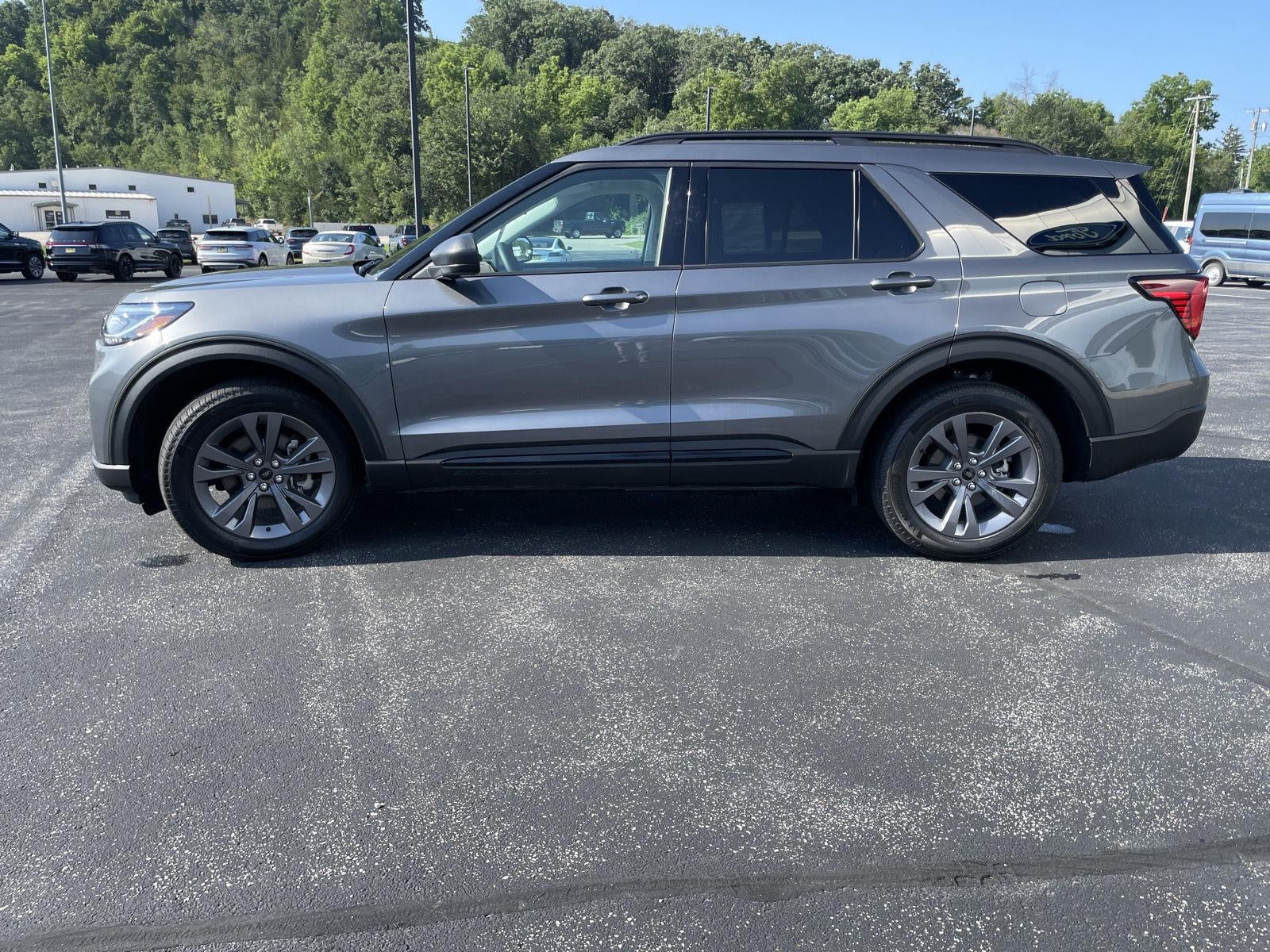 2026 Ford Explorer Active w/200A Pkg