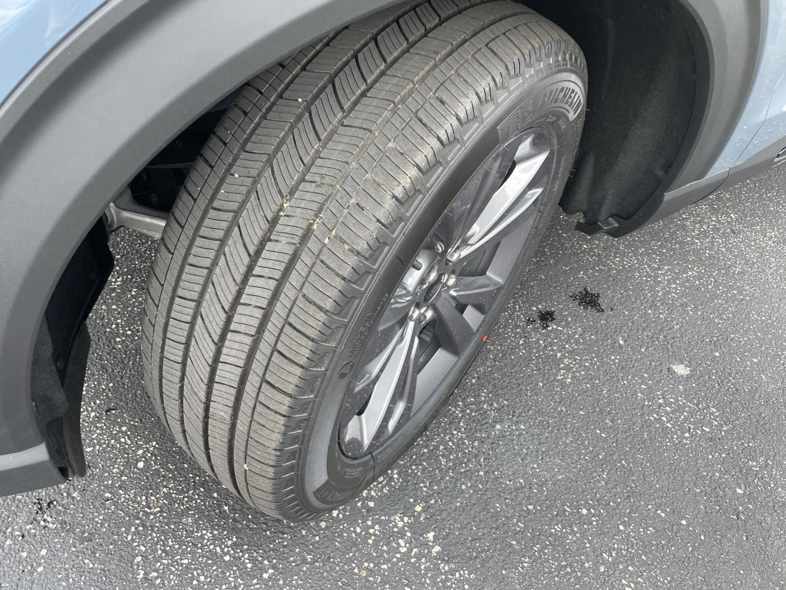 2026 Ford Explorer Active w/100A Pkg