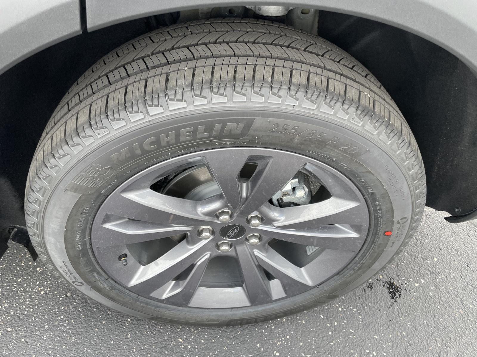 2026 Ford Explorer Active w/100A Pkg