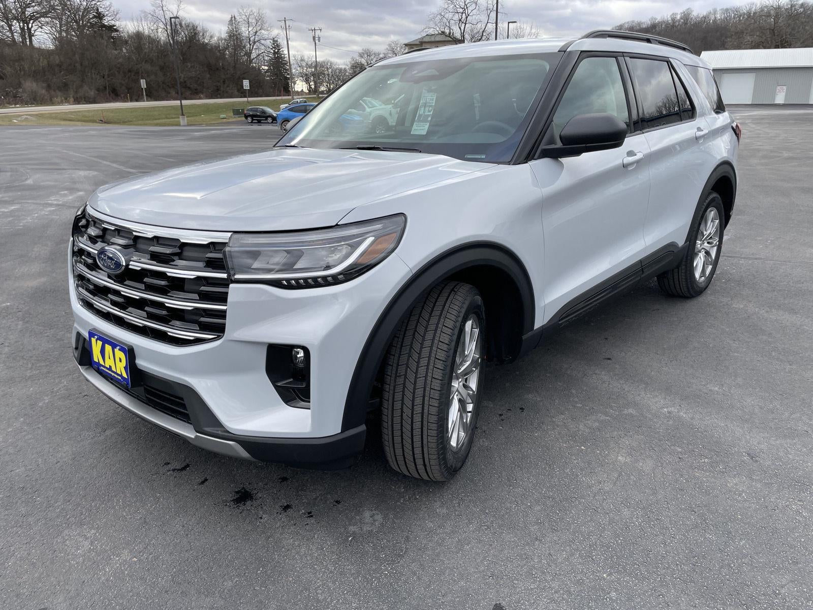 2026 Ford Explorer Active w/200A Pkg