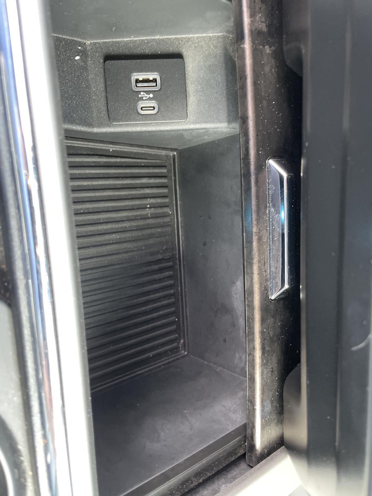 2022 Ford Super Duty F-250 SRW LARIAT