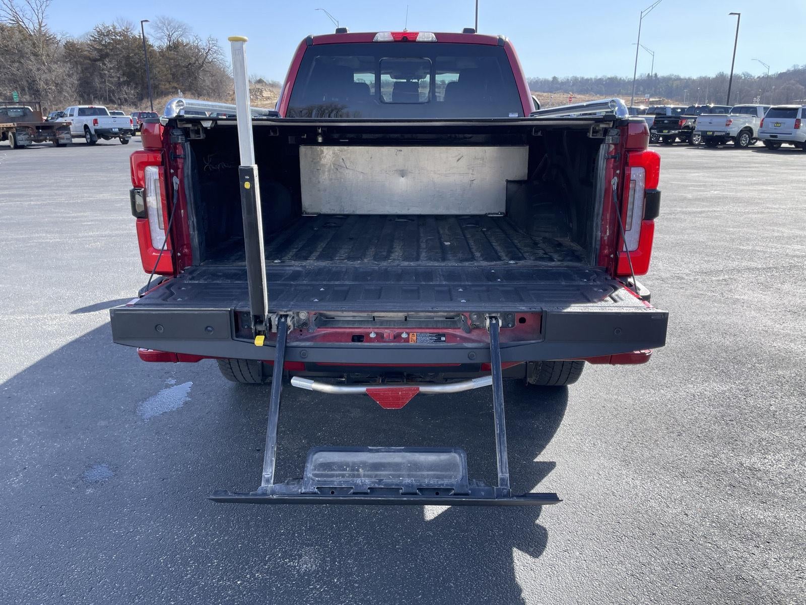 2024 Ford Super Duty F-350 SRW Limited