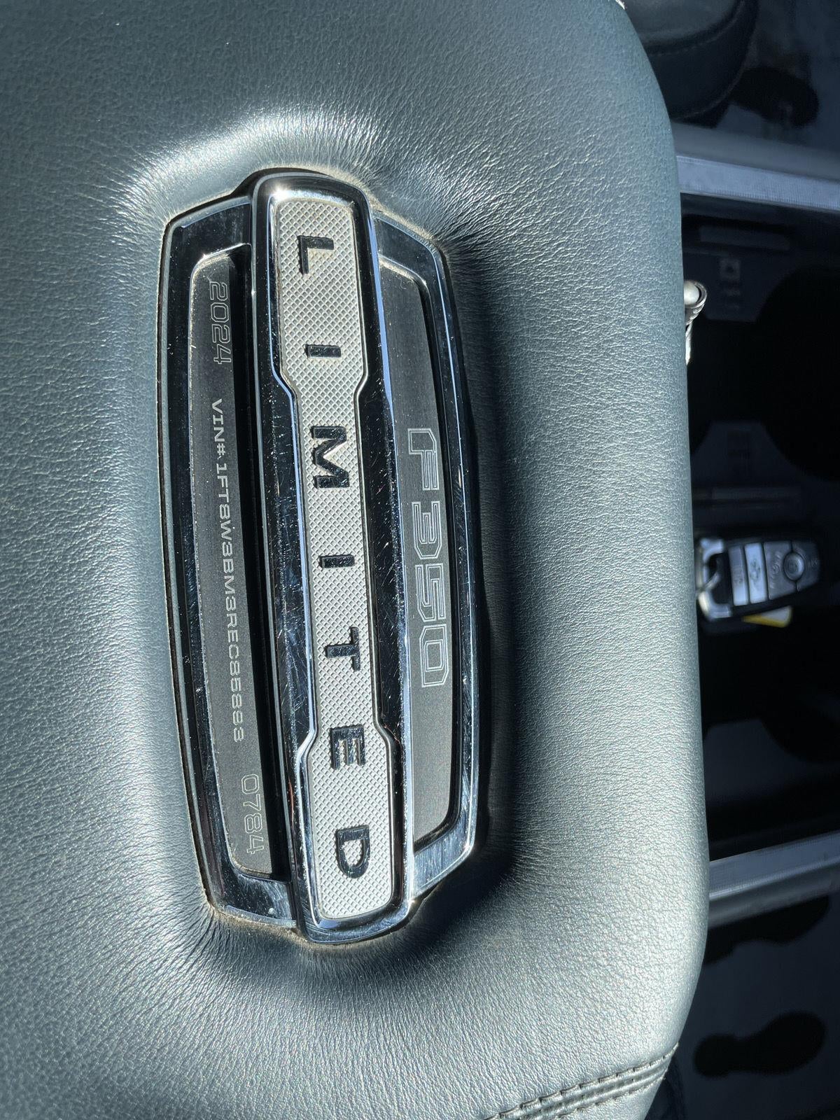 2024 Ford Super Duty F-350 SRW Limited