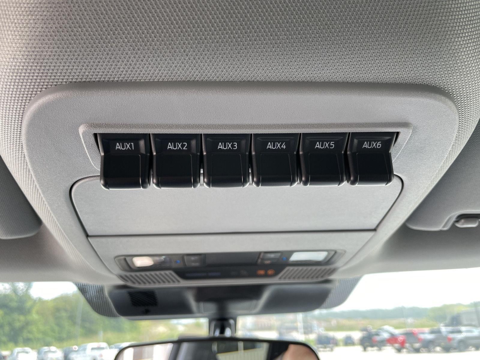 2026 Ford Super Duty F-350 SRW XLT