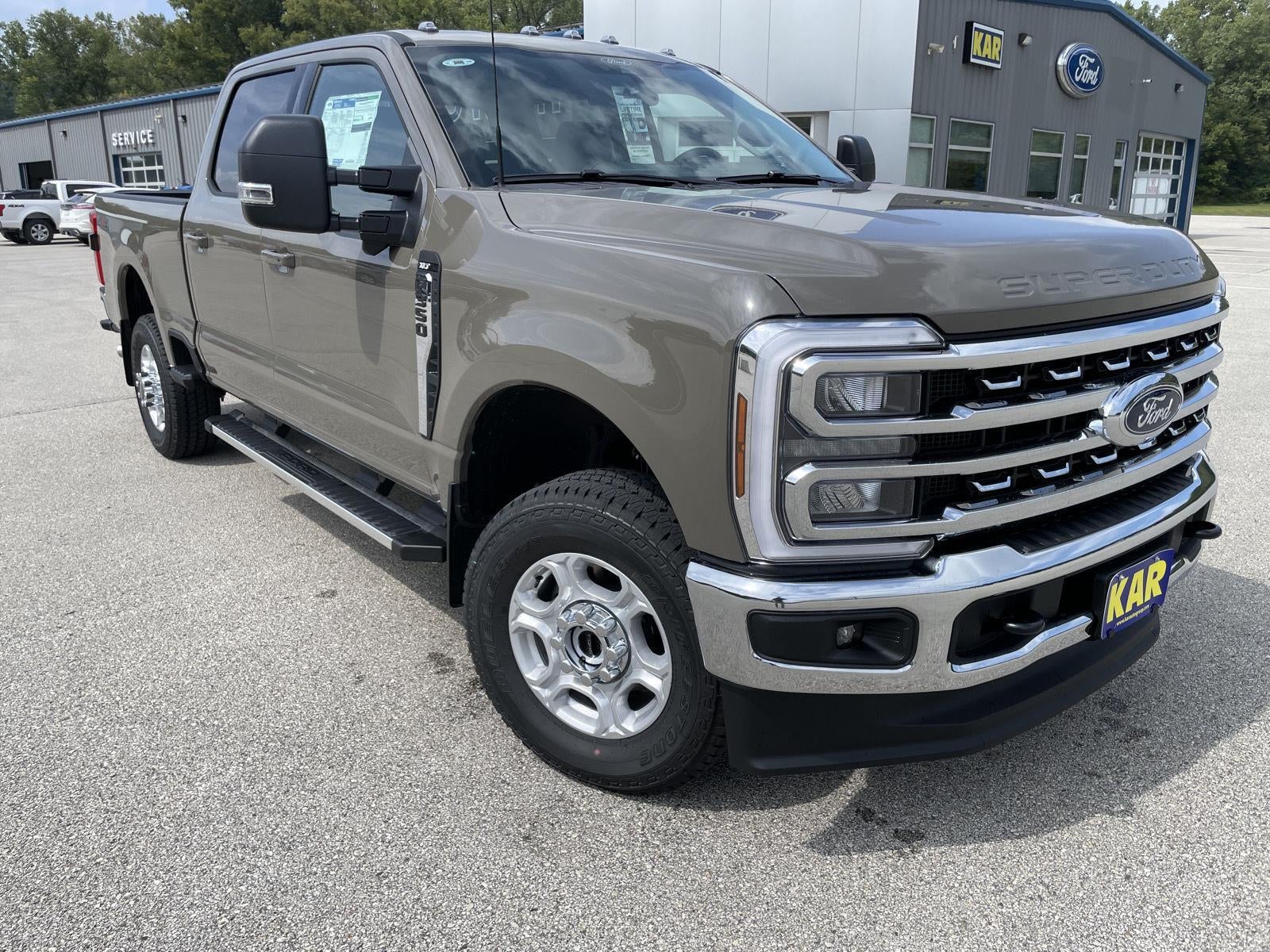 2026 Ford Super Duty F-350 SRW XLT