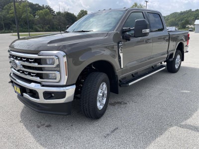 2026 Ford Super Duty F-350 SRW XLT