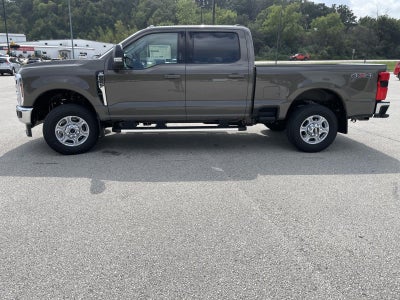 2026 Ford Super Duty F-350 SRW XLT