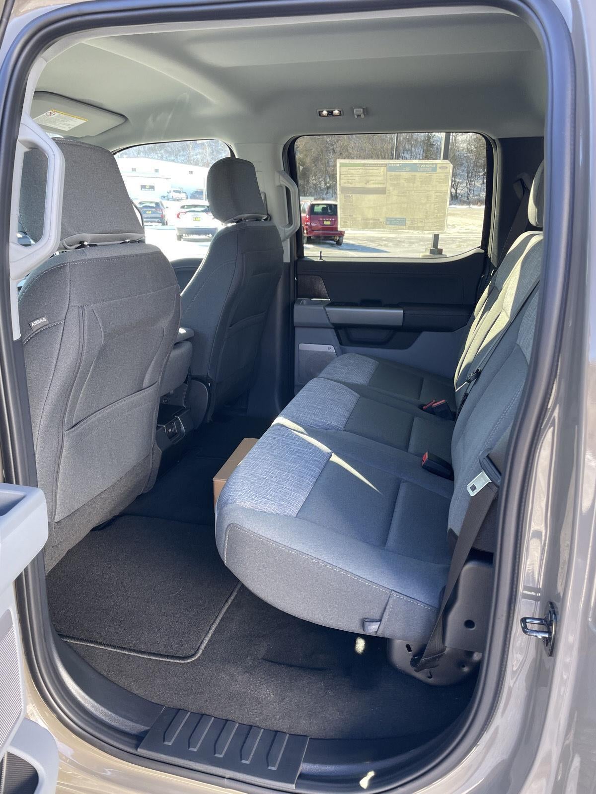 2026 Ford Super Duty F-350 SRW XLT