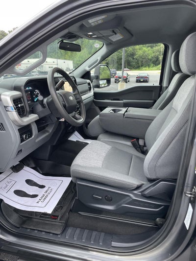 2026 Ford Super Duty F-350 Srw XLT