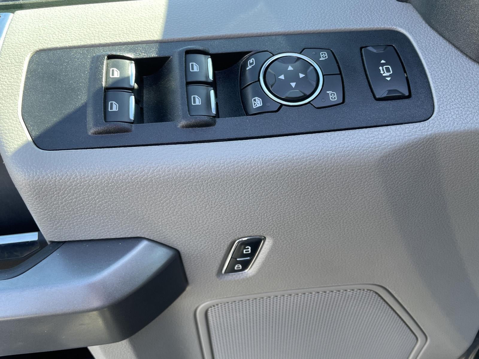 2020 Ford Super Duty F-350 SRW XLT