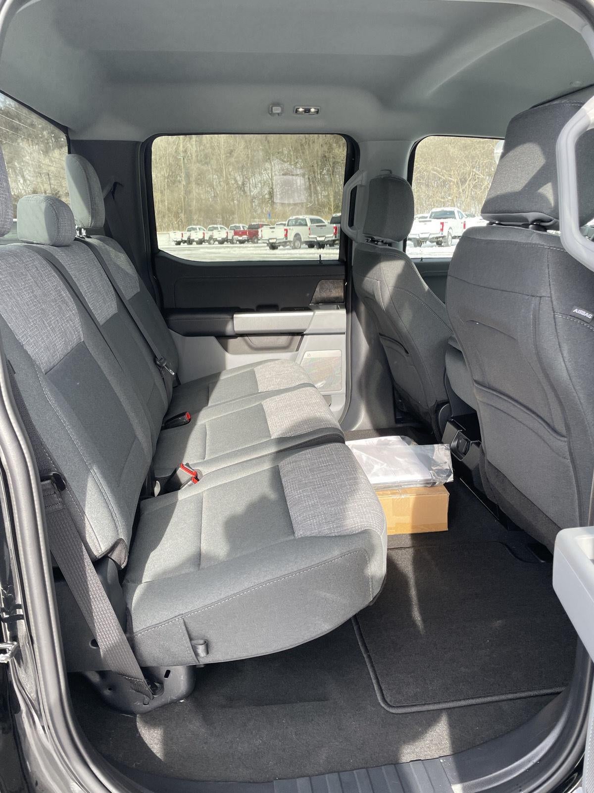 2026 Ford Super Duty F-350 SRW XLT