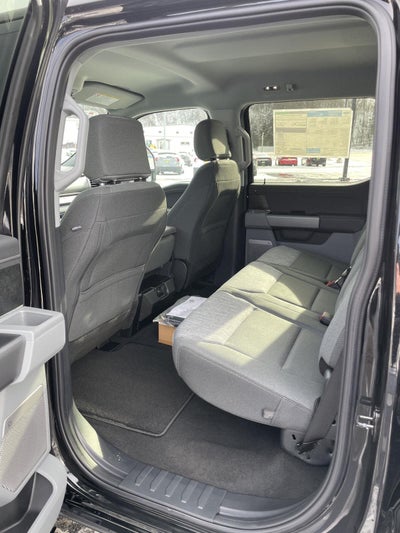 2026 Ford Super Duty F-350 SRW XLT