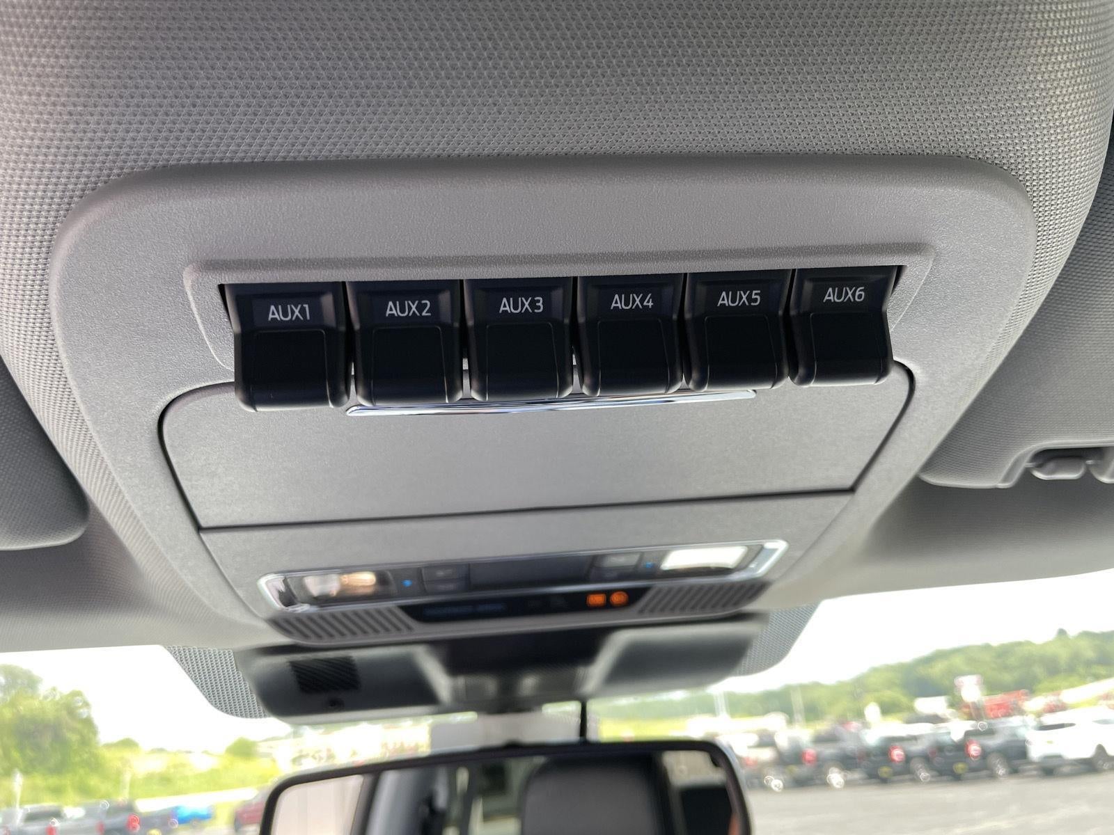 2026 Ford Super Duty F-350 SRW LARIAT