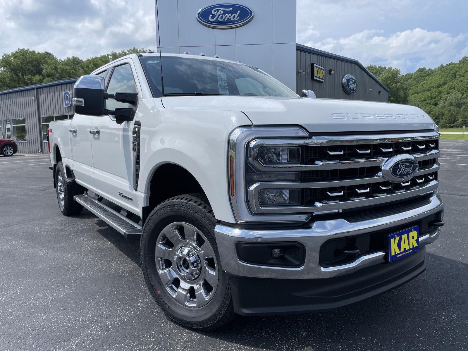 2026 Ford Super Duty F-350 SRW LARIAT
