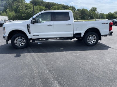 2026 Ford Super Duty F-350 SRW LARIAT