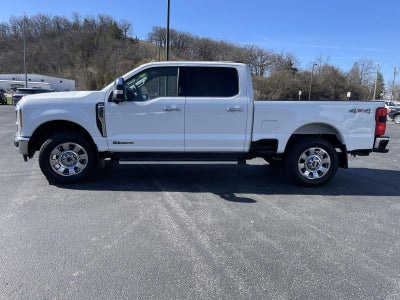 2023 Ford Super Duty F-350 SRW LARIAT
