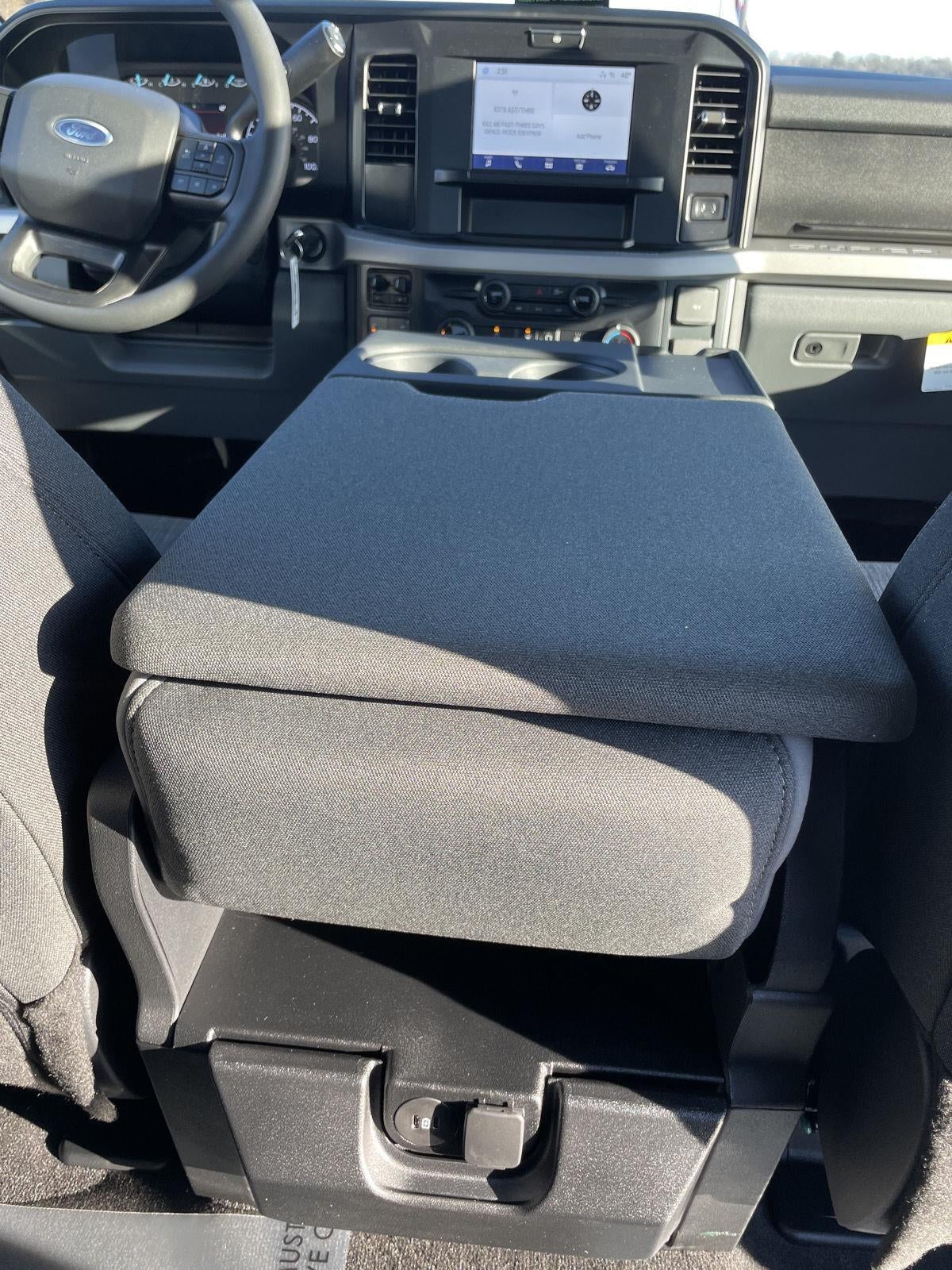 2026 Ford Super Duty F-350 SRW XLT