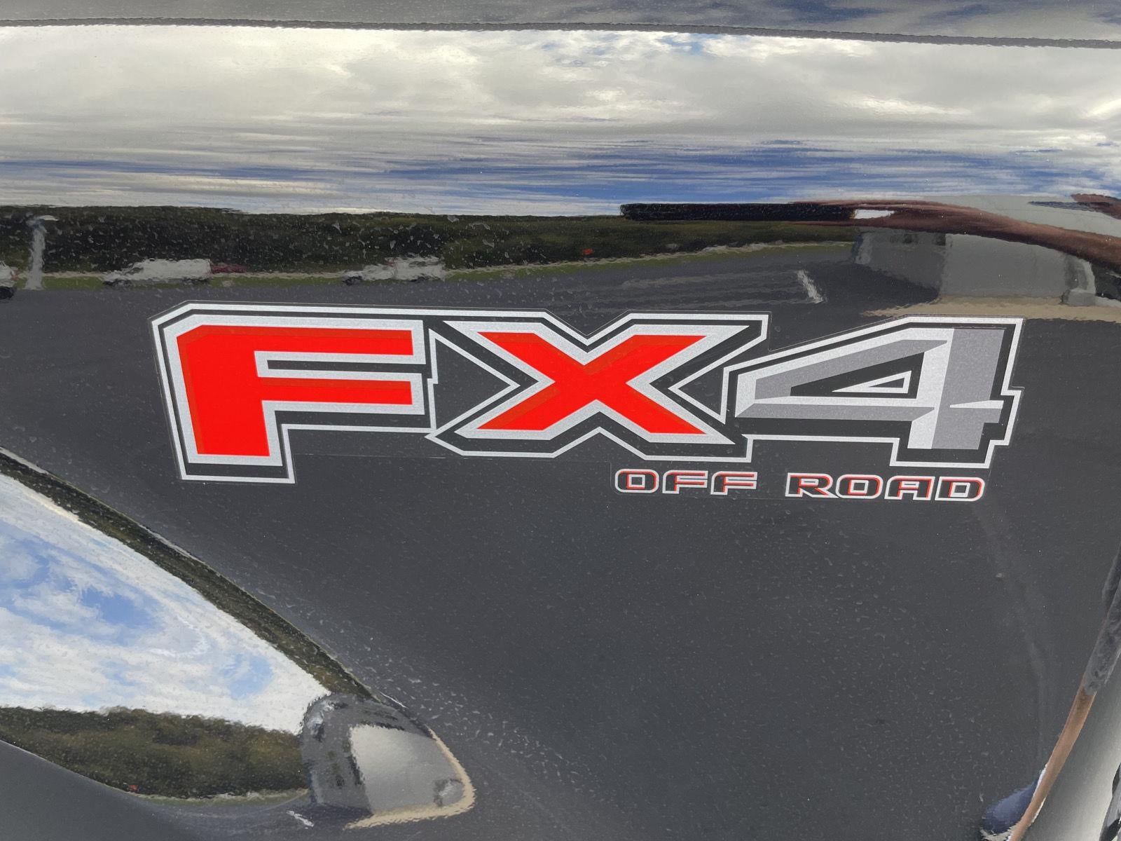 2027 Ford Super Duty F-450 DRW XLT