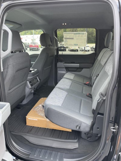 2027 Ford Super Duty F-450 DRW XLT